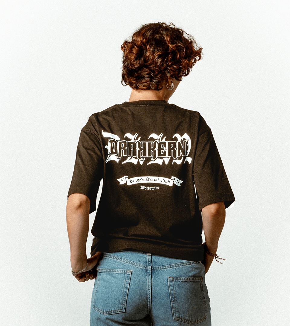 t shirt stawed