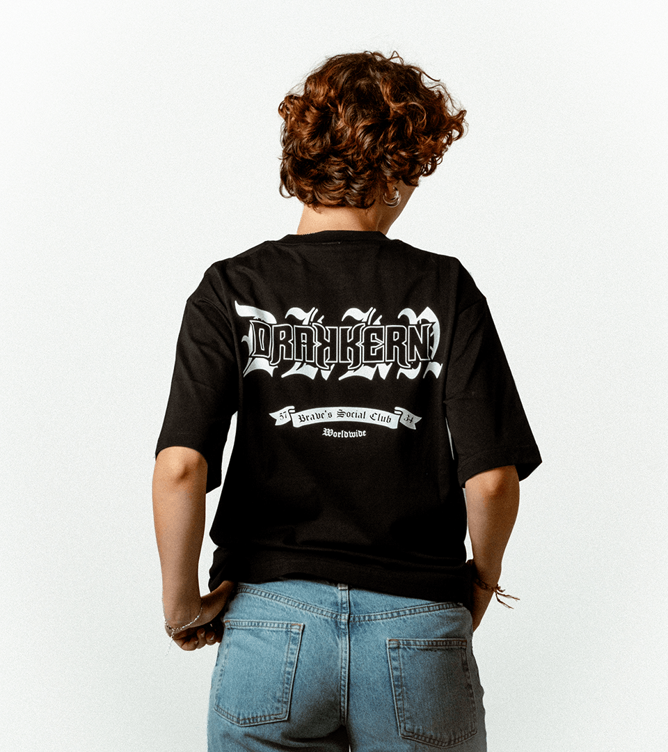 t shirt stawed